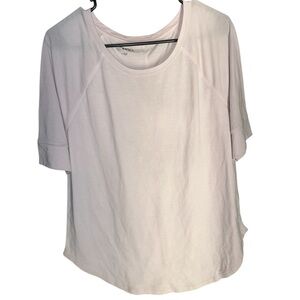 5/$25 women’s Bongo baby pink top